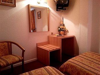 Auberge De L'Isard Saint-Denis  Extérieur photo