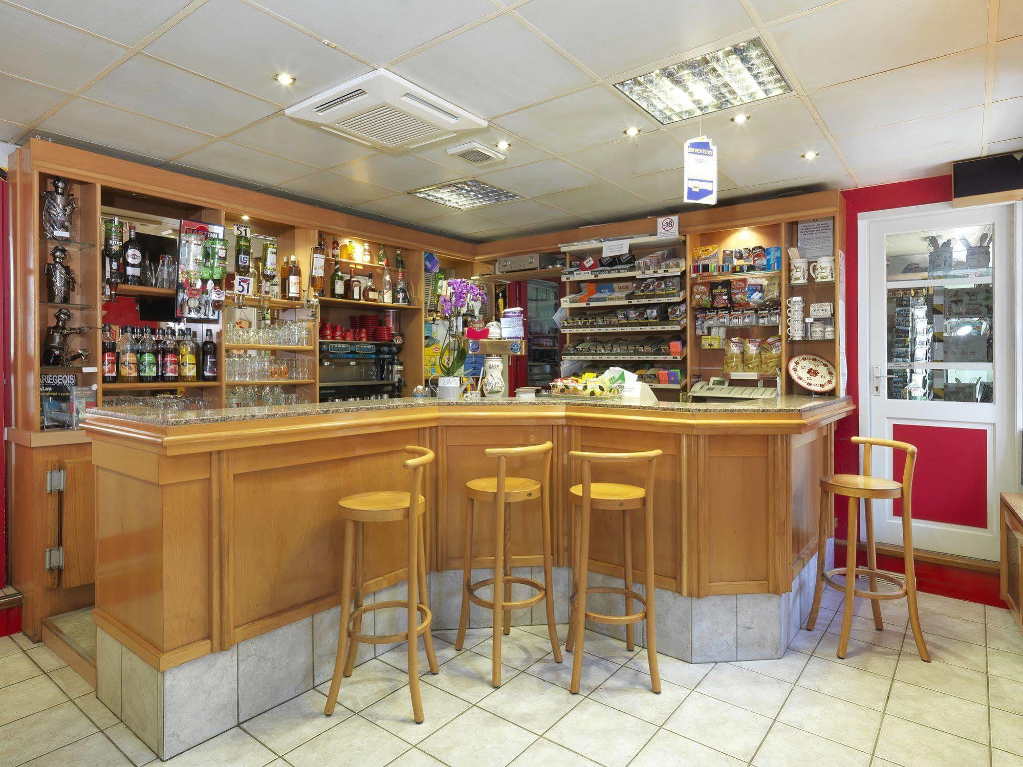 Auberge De L'Isard Saint-Denis  Extérieur photo